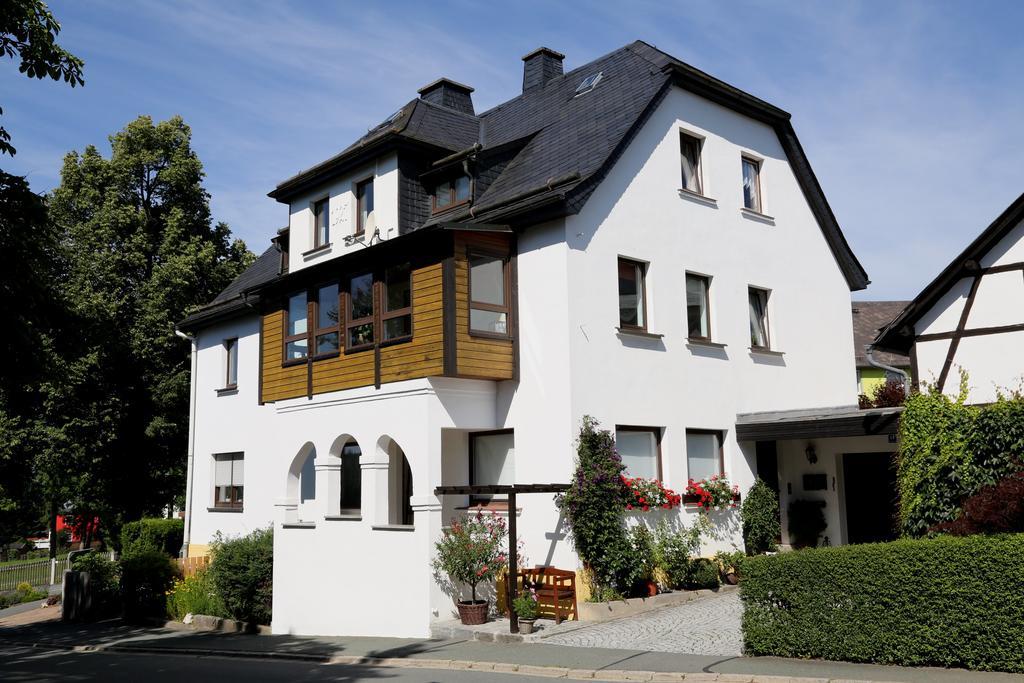 Ferienwohnung "Am Eisenbuehl" Berg  Exterior photo